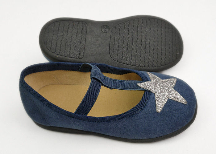 Chaussures élégantes d'enfants de courroie mignonne de l'étoile T de petites filles